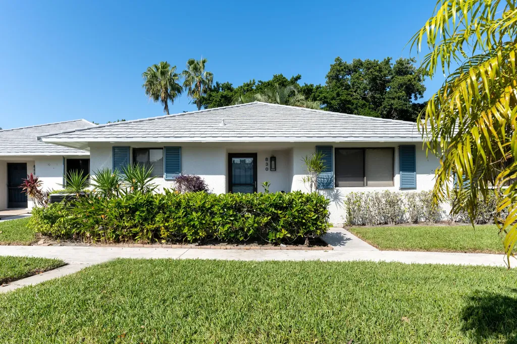 830 Club Drive Palm Beach Gardens FL 33418