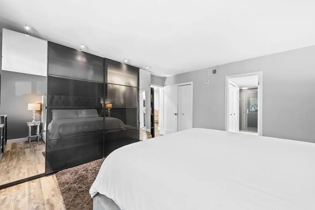 1881 Middle River Drive Fort Lauderdale FL 33305