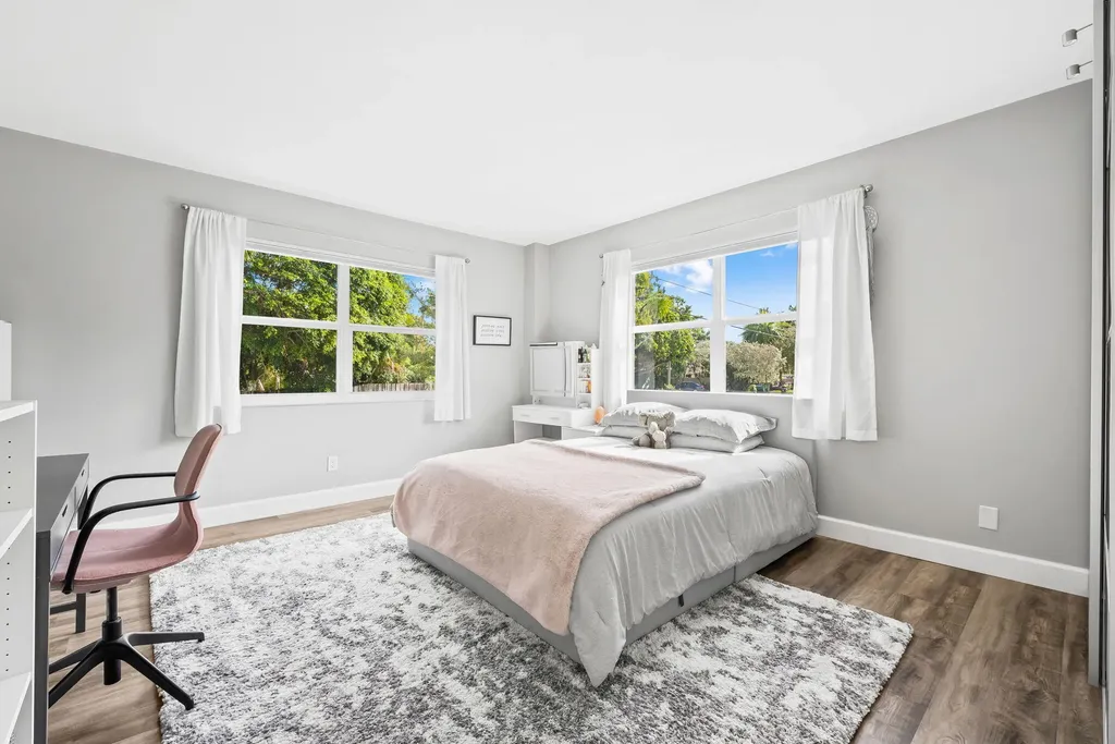 1881 Middle River Drive Fort Lauderdale FL 33305