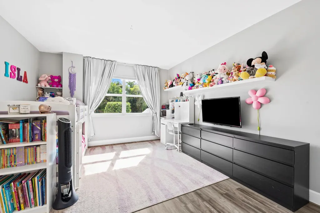 1881 Middle River Drive Fort Lauderdale FL 33305