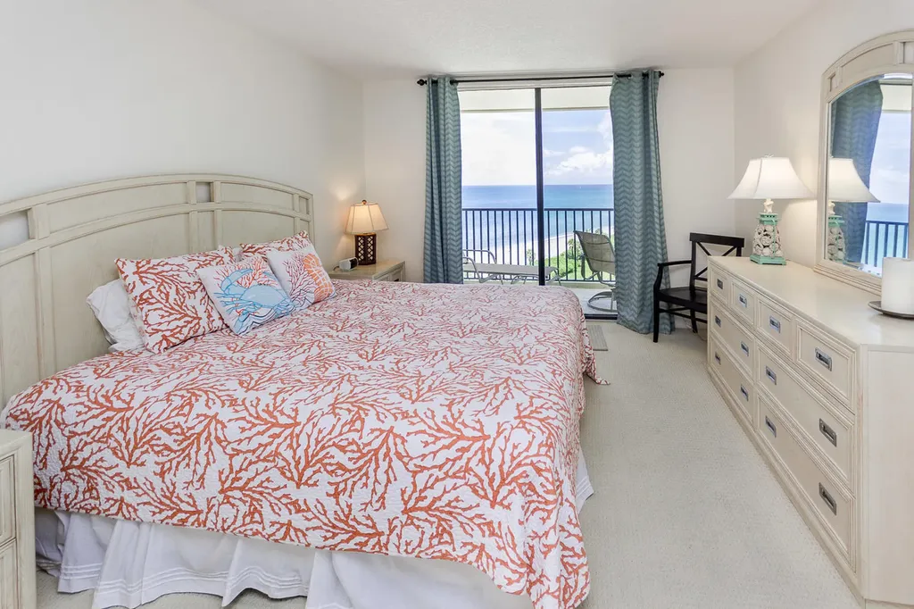 400 Ocean Trail Way Jupiter FL 33477