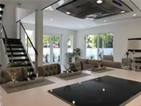 1617 NE 8th Street Fort Lauderdale FL 33304