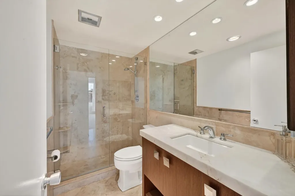 3300 NE 36th Street Fort Lauderdale FL 33308