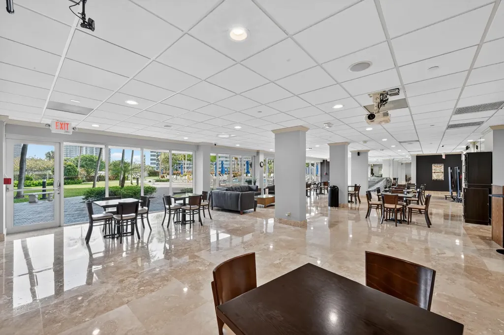 3300 NE 36th Street Fort Lauderdale FL 33308