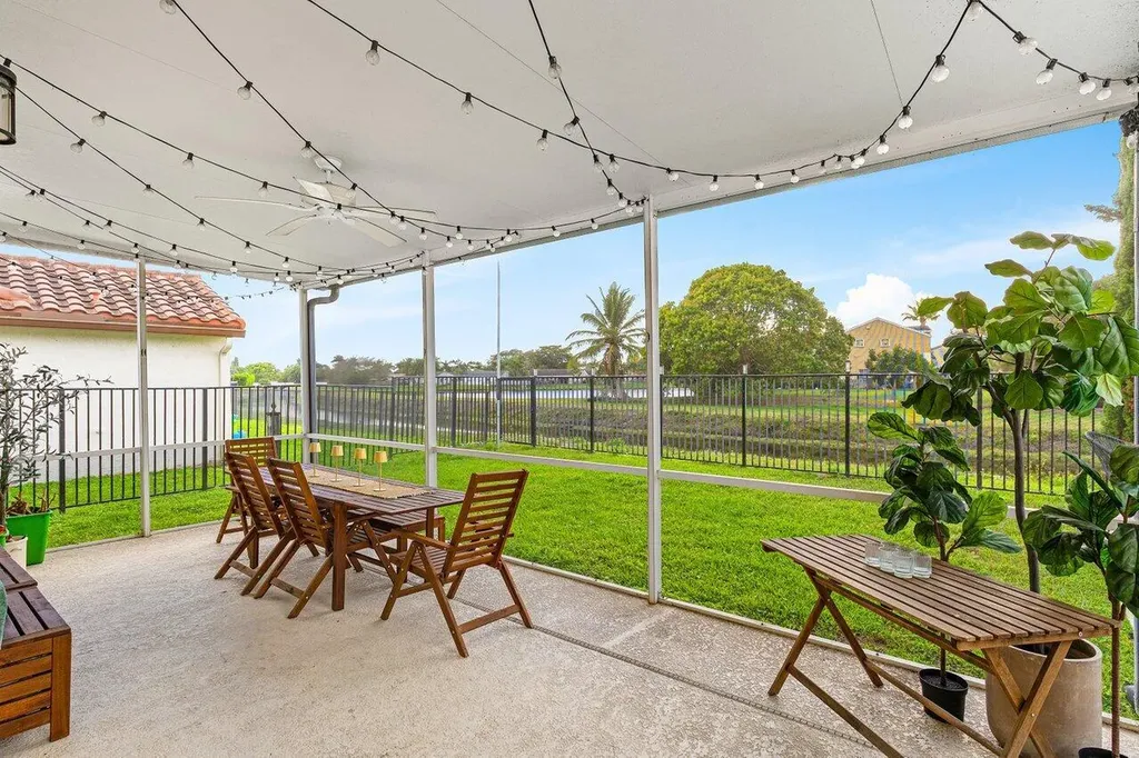 9507 Lake Serena Drive Boca Raton FL 33496
