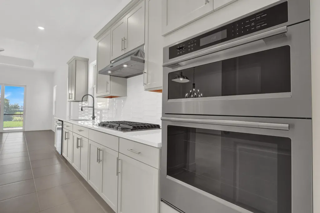 10514 Northbrook Circle Palm Beach Gardens FL 33412