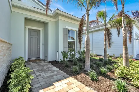 10514 Northbrook Circle Palm Beach Gardens FL 33412