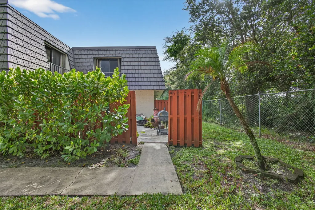 326 Jupiter Lakes Boulevard Jupiter FL 33458