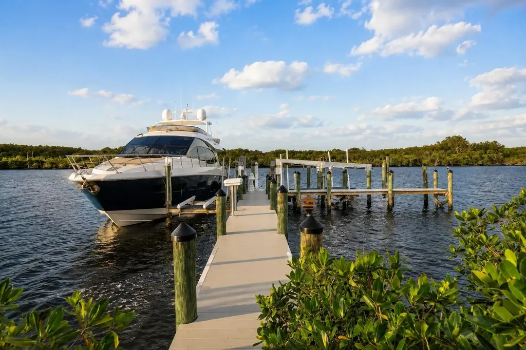 12198 SE Riverbend Lane Port St Lucie FL 34984