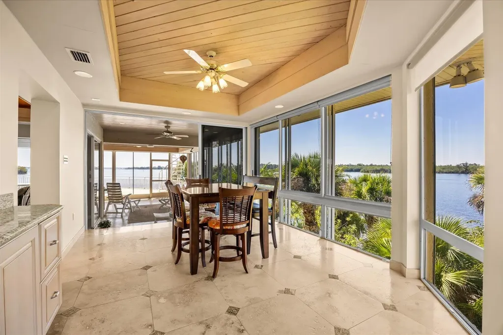 12198 SE Riverbend Lane Port St Lucie FL 34984