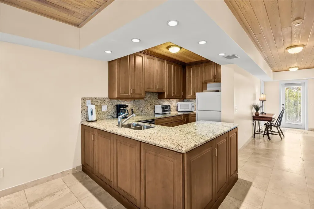 12198 SE Riverbend Lane Port St Lucie FL 34984