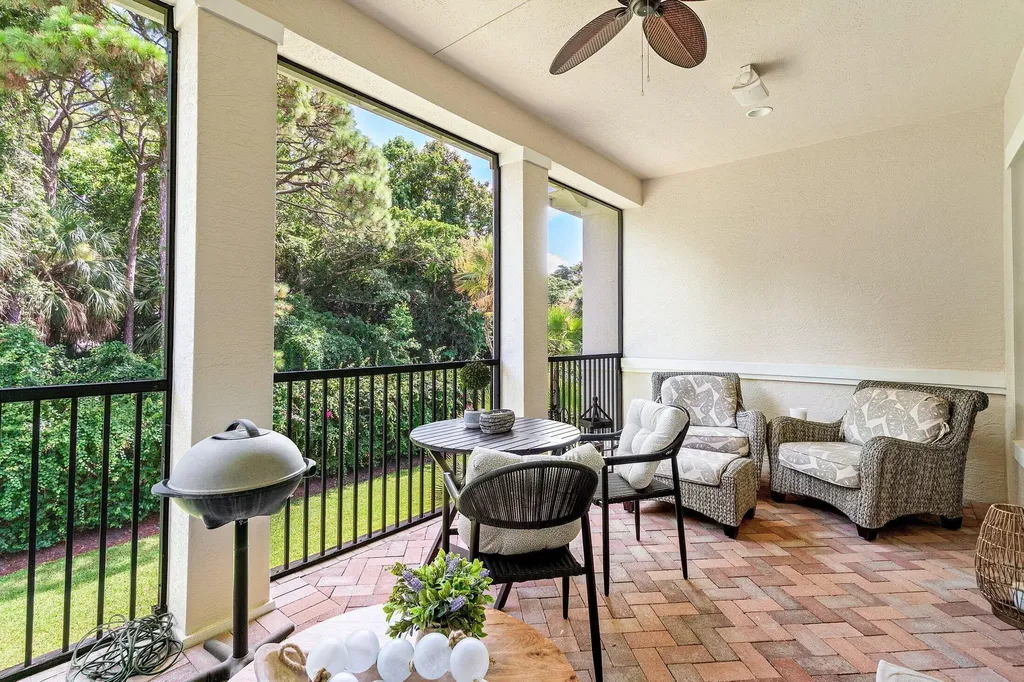307 Chambord Terrace Palm Beach Gardens FL 33410