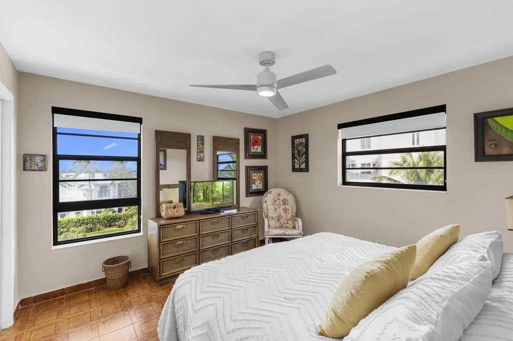 3951 N Ocean Boulevard Gulf Stream FL 33483