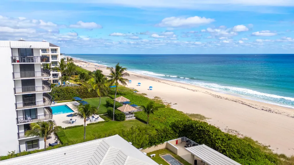 3951 N Ocean Boulevard Gulf Stream FL 33483
