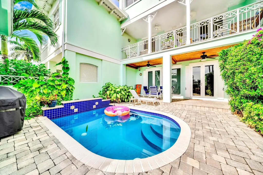 138 Marine Way Delray Beach FL 33483