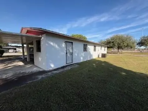 1063 Louisiana Avenue Clewiston FL 33440