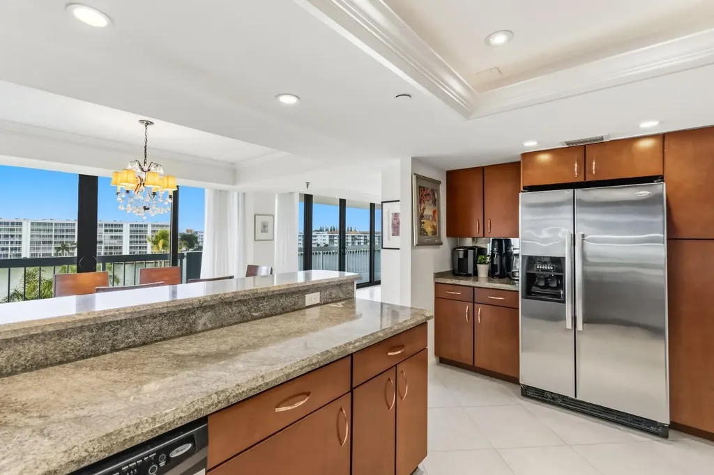 115 Lakeshore Drive North Palm Beach FL 33408