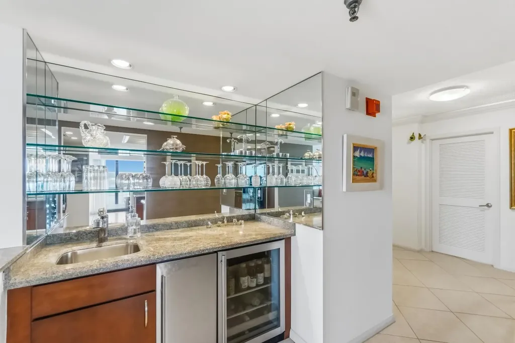 115 Lakeshore Drive North Palm Beach FL 33408