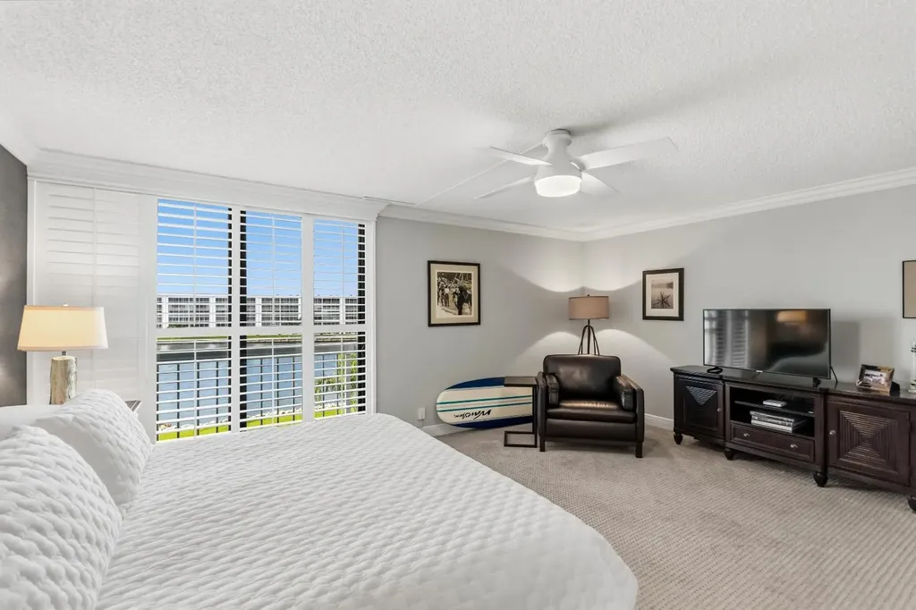 115 Lakeshore Drive North Palm Beach FL 33408