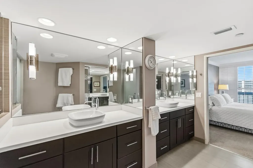 115 Lakeshore Drive North Palm Beach FL 33408