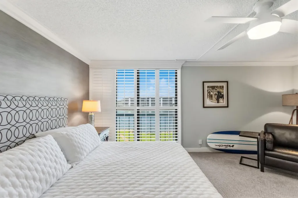 115 Lakeshore Drive North Palm Beach FL 33408