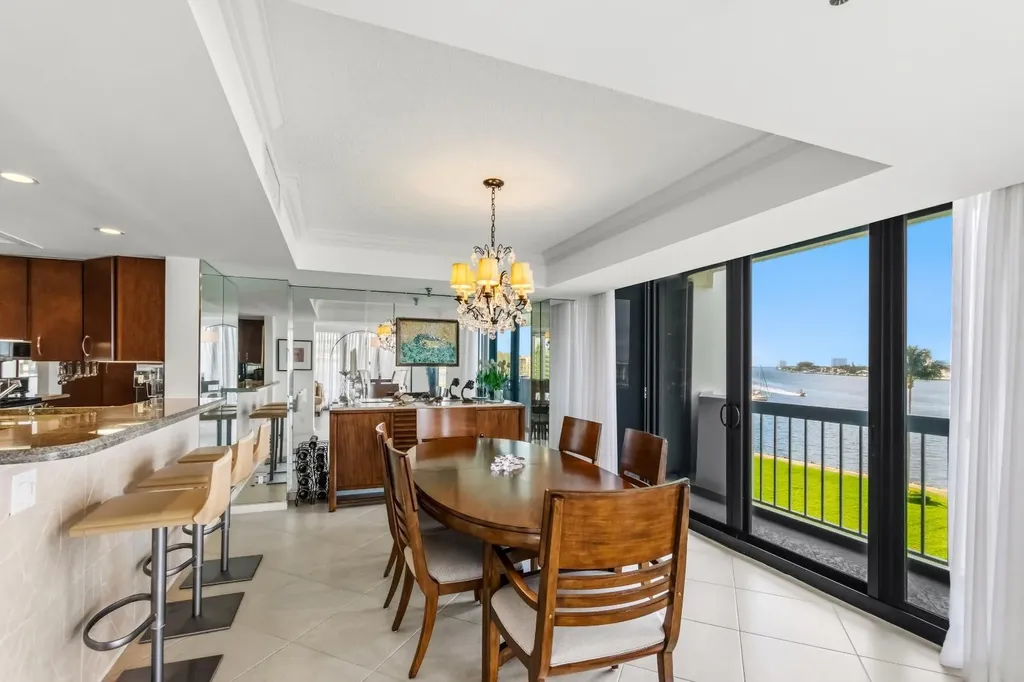 115 Lakeshore Drive North Palm Beach FL 33408