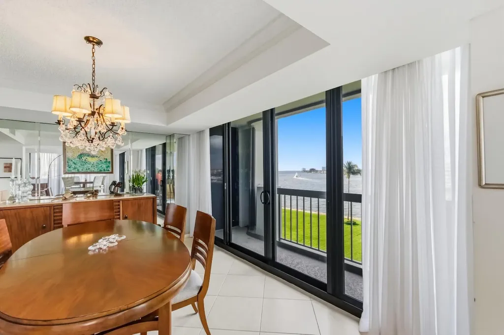 115 Lakeshore Drive North Palm Beach FL 33408