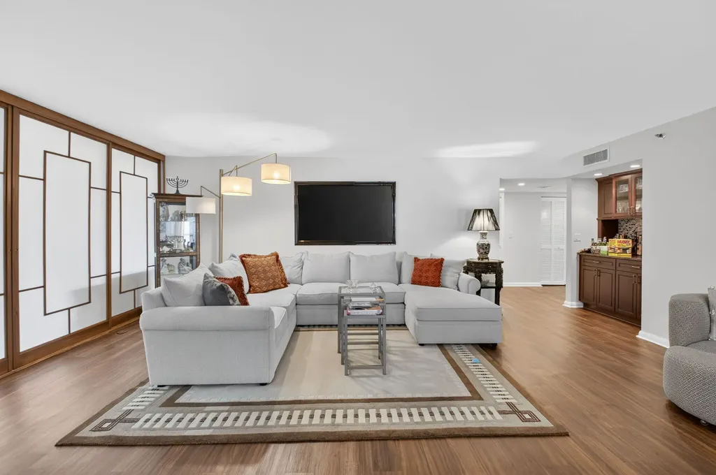 20090 Boca West Drive Boca Raton FL 33434