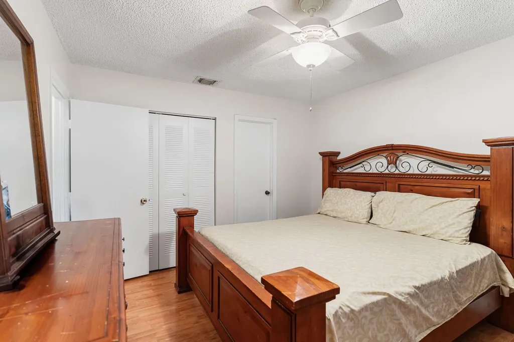 14681 N Beckley Square Davie FL 33325