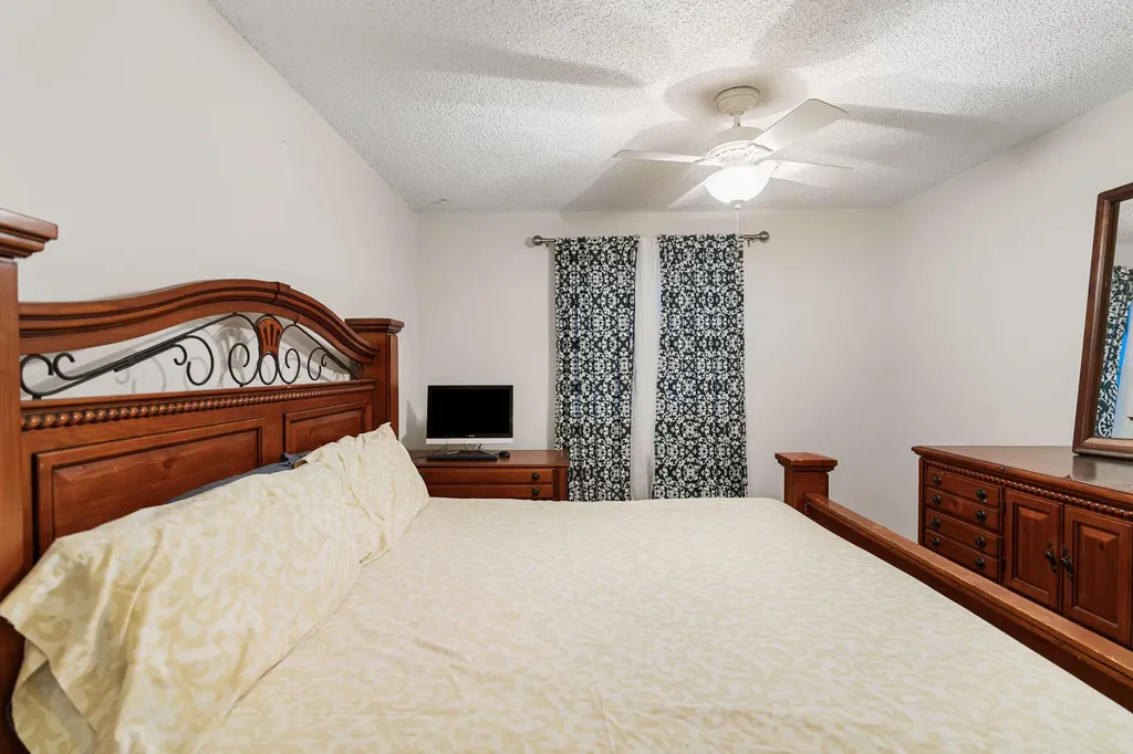 14681 N Beckley Square Davie FL 33325