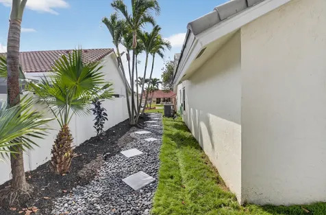9537 Majestic Way Boynton Beach FL 33437