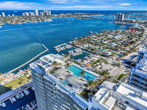220 Lake Shore Drive Lake Park FL 33403