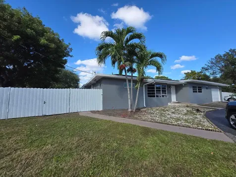 17390 NE 22nd Avenue North Miami Beach FL 33160