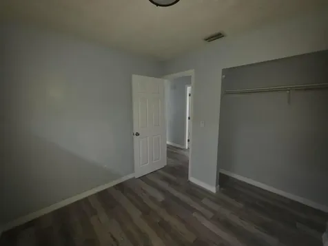 5006 Sanibel Avenue Fort Pierce FL 34951