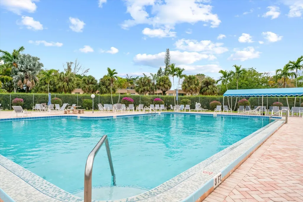 719 Lori Drive Palm Springs FL 33461