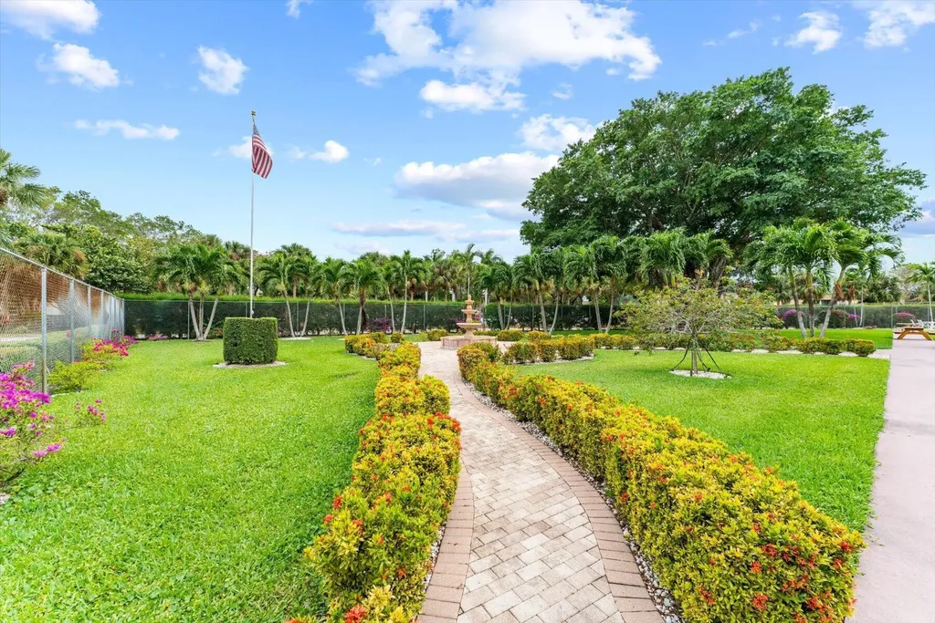 719 Lori Drive Palm Springs FL 33461