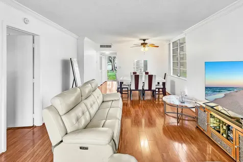 5940 NW 64th Avenue Tamarac FL 33319