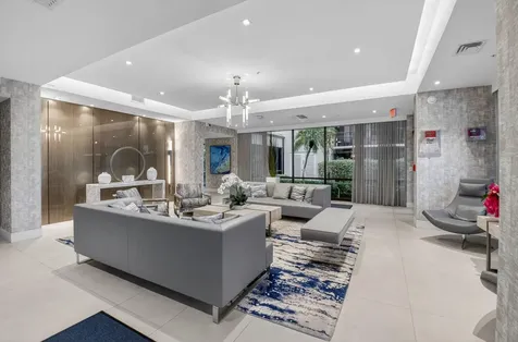 899 Jeffery Street Boca Raton FL 33487
