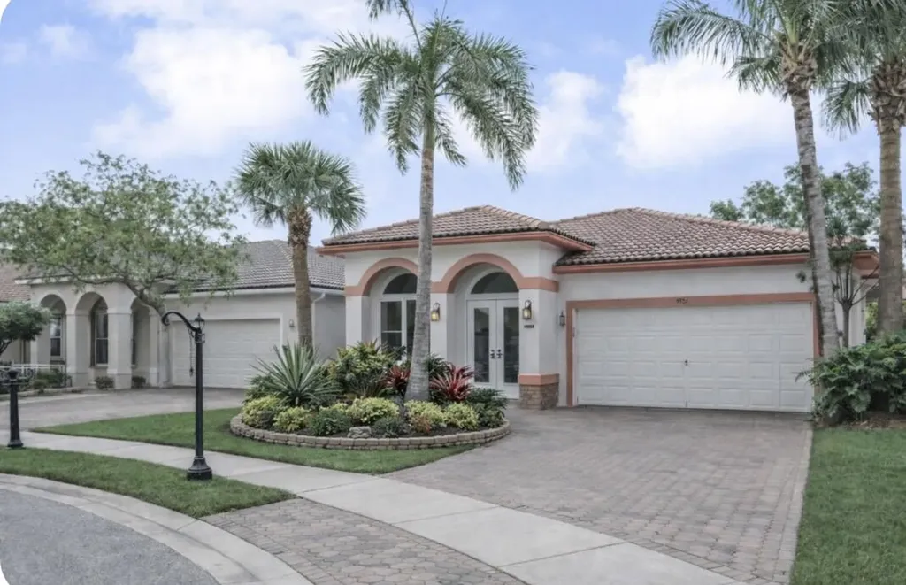 8438 Siciliano Street Boynton Beach FL 33472