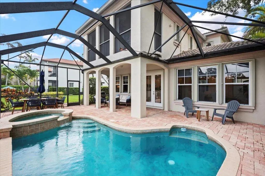 877 Taft Court Palm Beach Gardens FL 33410