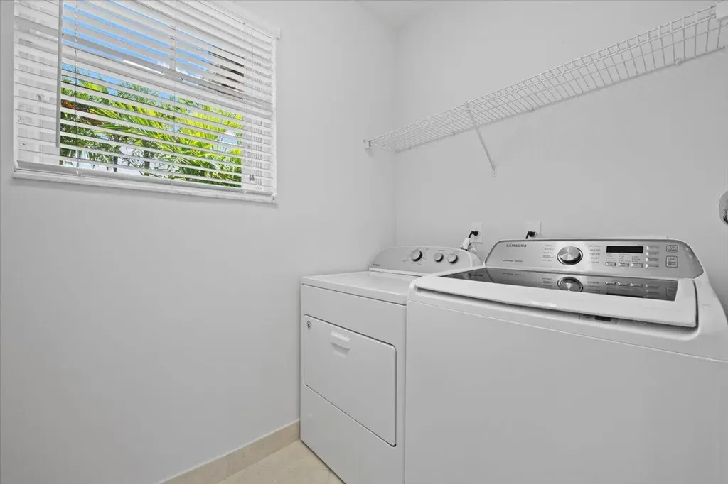 877 Taft Court Palm Beach Gardens FL 33410
