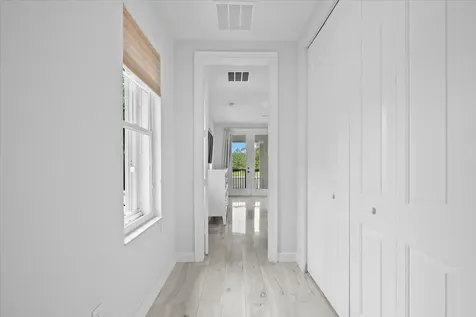 877 Taft Court Palm Beach Gardens FL 33410