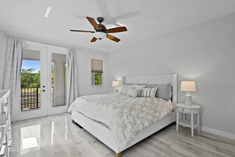 877 Taft Court Palm Beach Gardens FL 33410