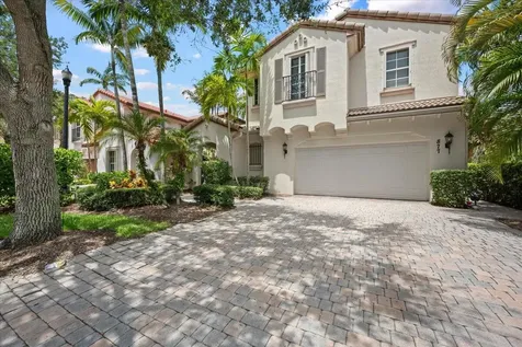 877 Taft Court Palm Beach Gardens FL 33410