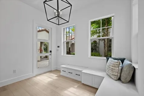 877 Taft Court Palm Beach Gardens FL 33410