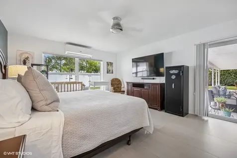 746 SW 2nd Street Boca Raton FL 33486