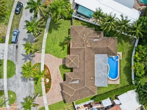 746 SW 2nd Street Boca Raton FL 33486