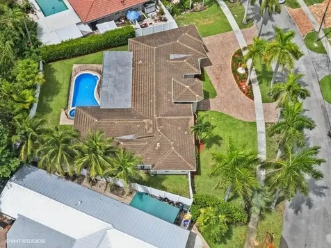 746 SW 2nd Street Boca Raton FL 33486