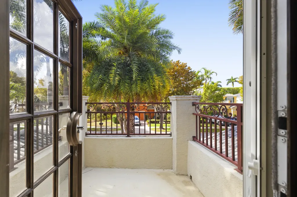 9041 Alexandra Circle Wellington FL 33414