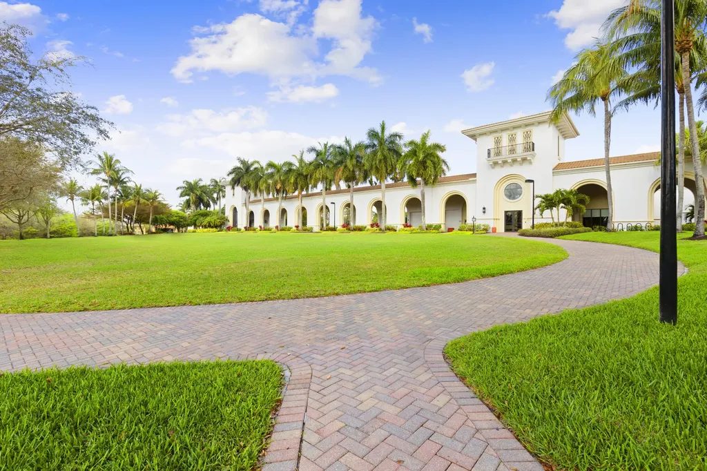 9041 Alexandra Circle Wellington FL 33414